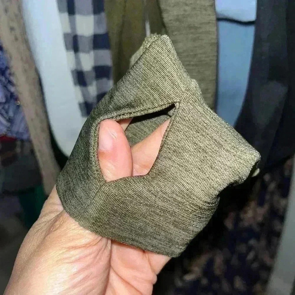 ABERCROMBIE & FITCH Black and Olive Funnel Neck Long Sleeve Top | Size XS - Picture 7 of 7